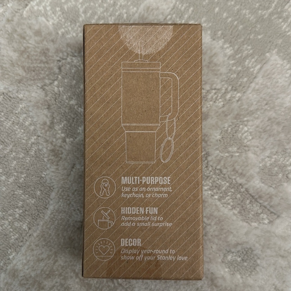 Stanley Silver Mini Quencher Ornament Keychain - Picture 2 of 2